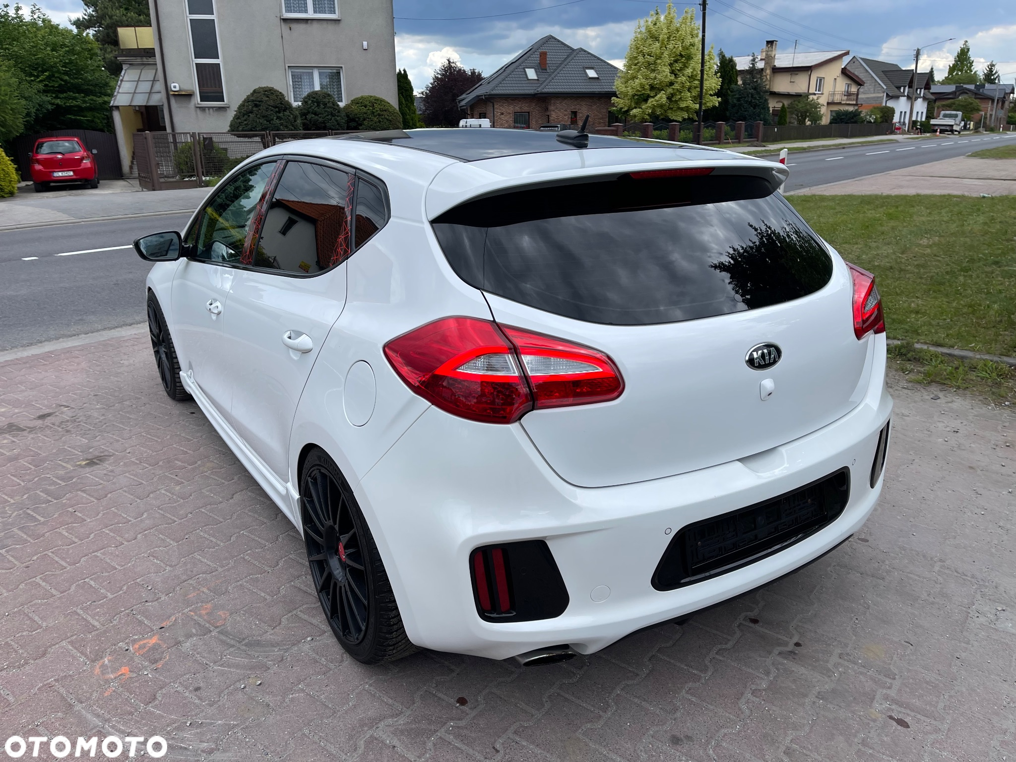 Kia Ceed 1.6 T-GDI GT-Track - 8