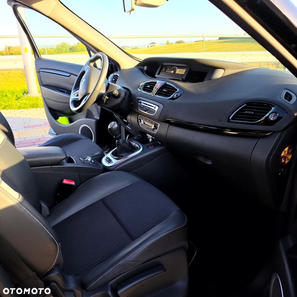 Renault Scenic - 33