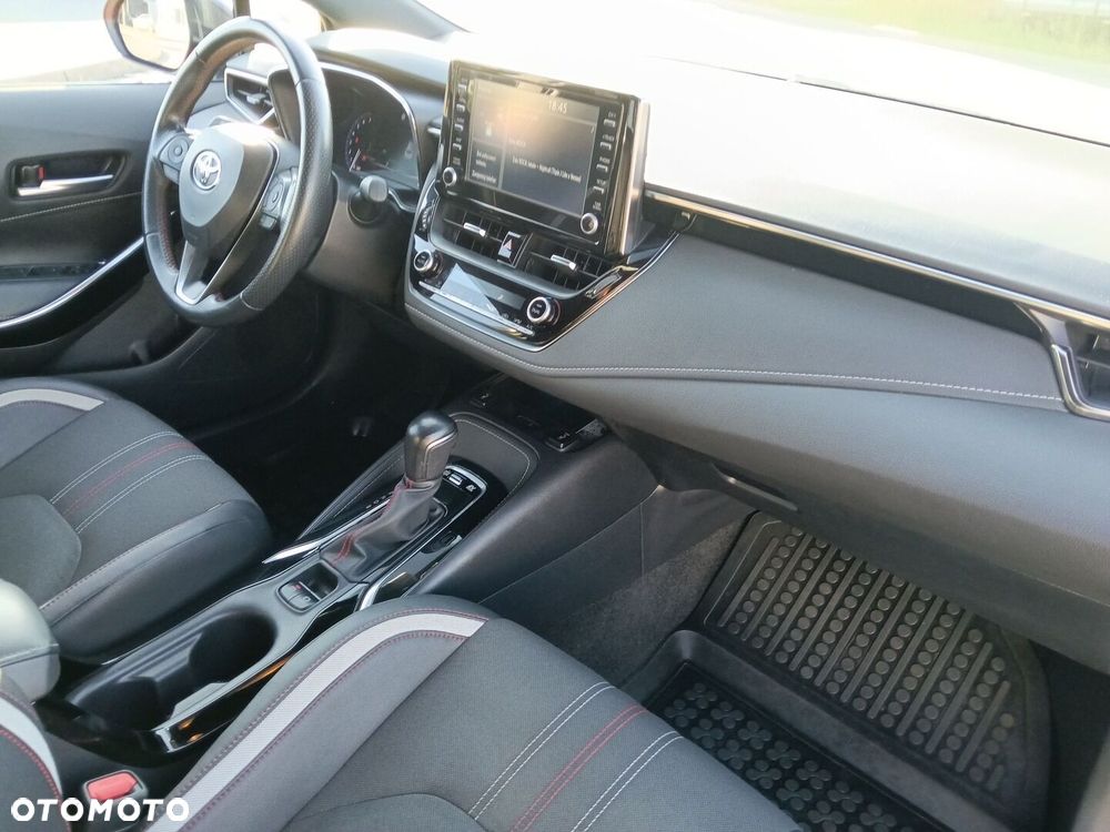 Toyota Corolla 1.8 Hybrid GR Sport - 11