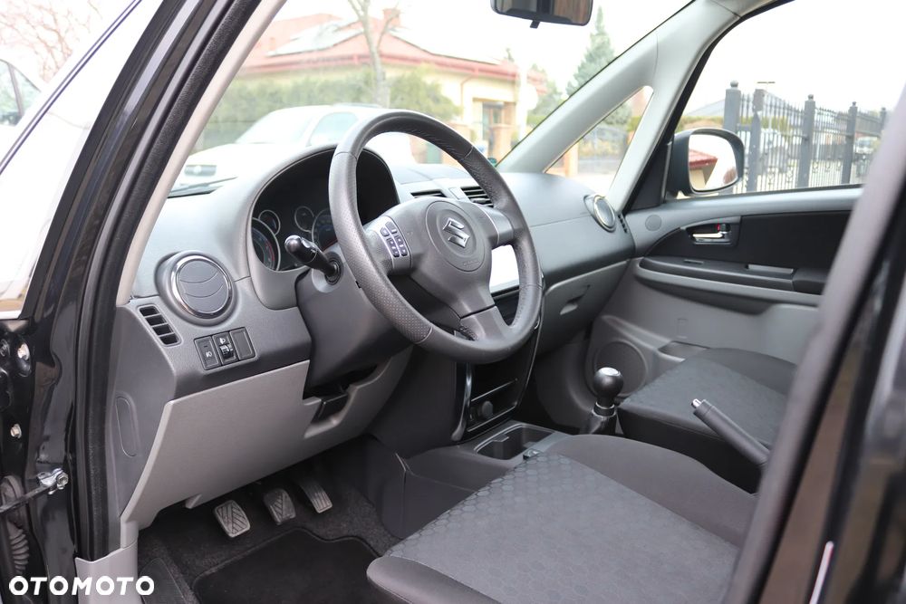 Suzuki SX4 1.6 VVT 4x2 Comfort - 33
