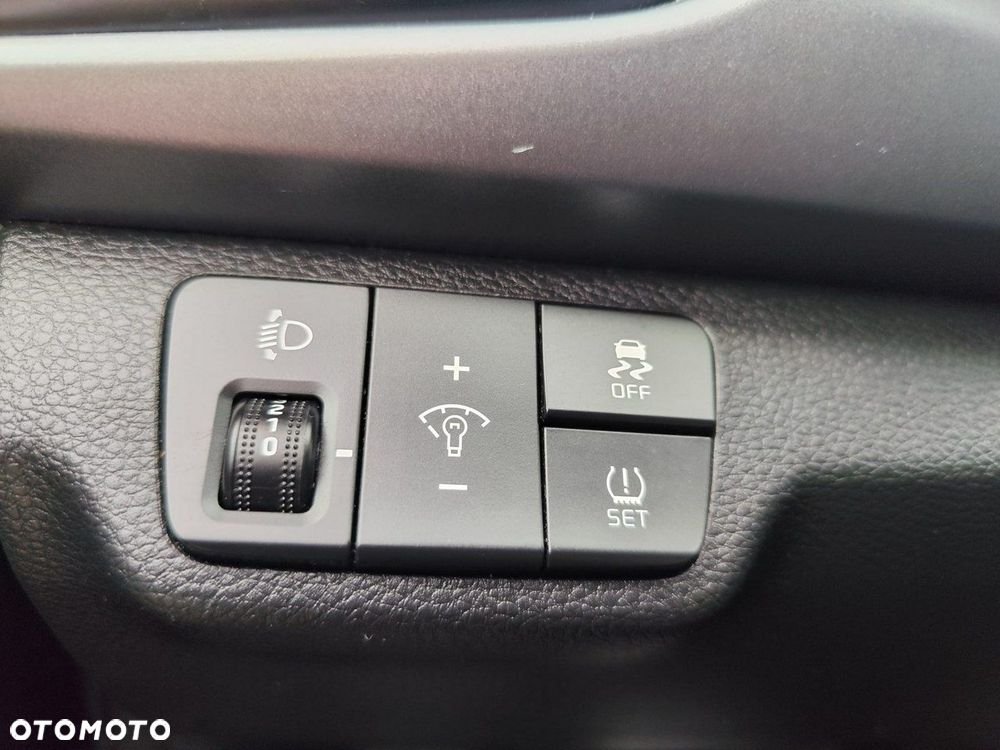 Kia Rio - 18