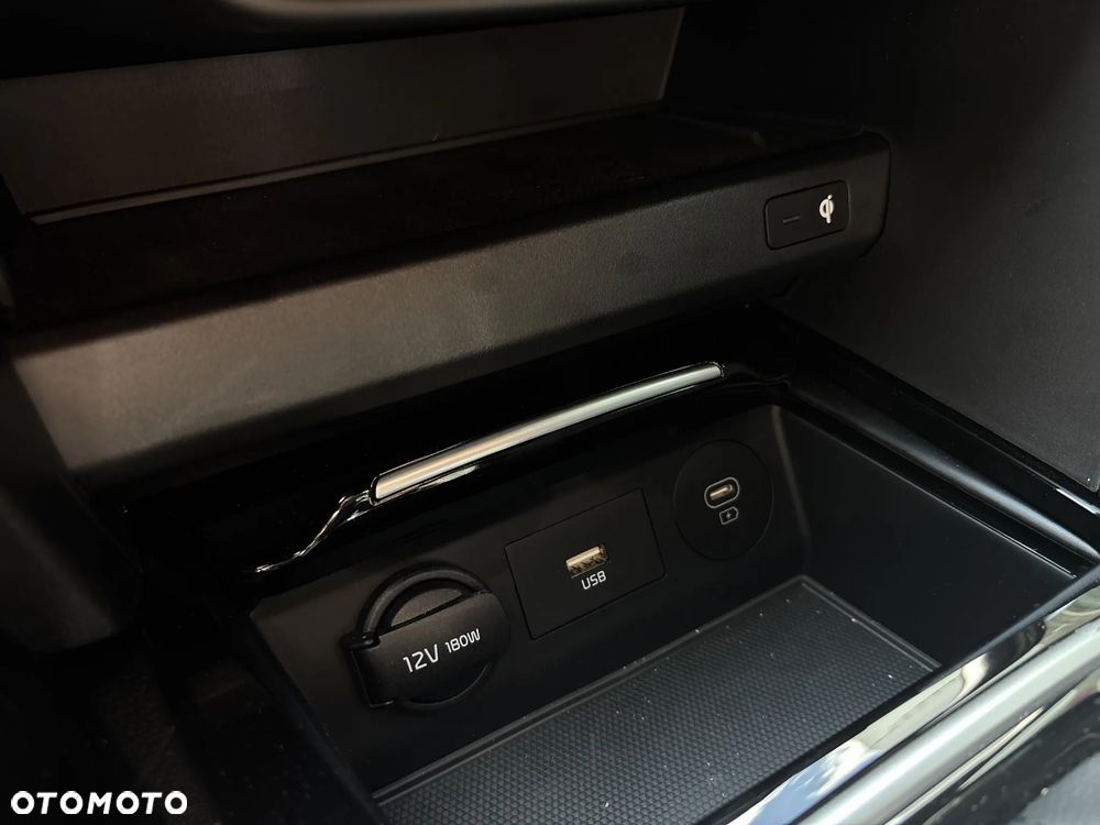 Kia XCeed 1.6 T-GDI Tribute DCT - 27