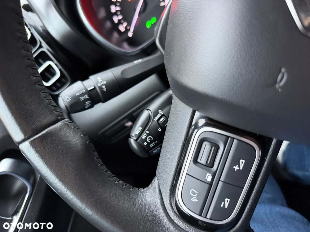 Citroën C3 Aircross 1.2 PureTech Shine S&S - 38