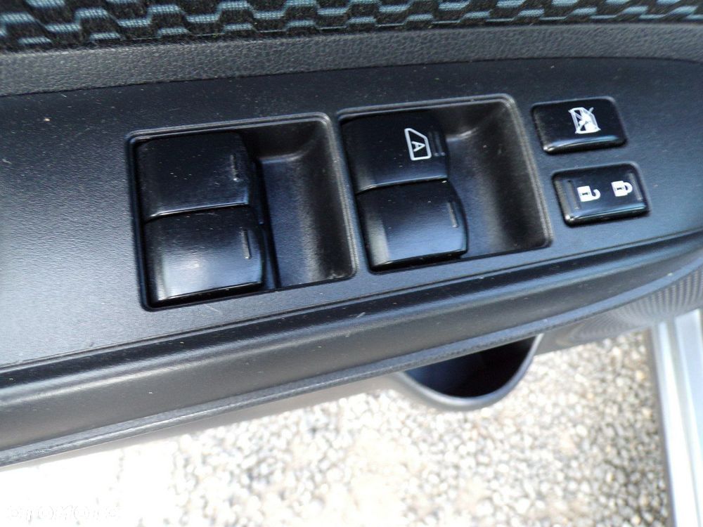 Nissan Note - 23