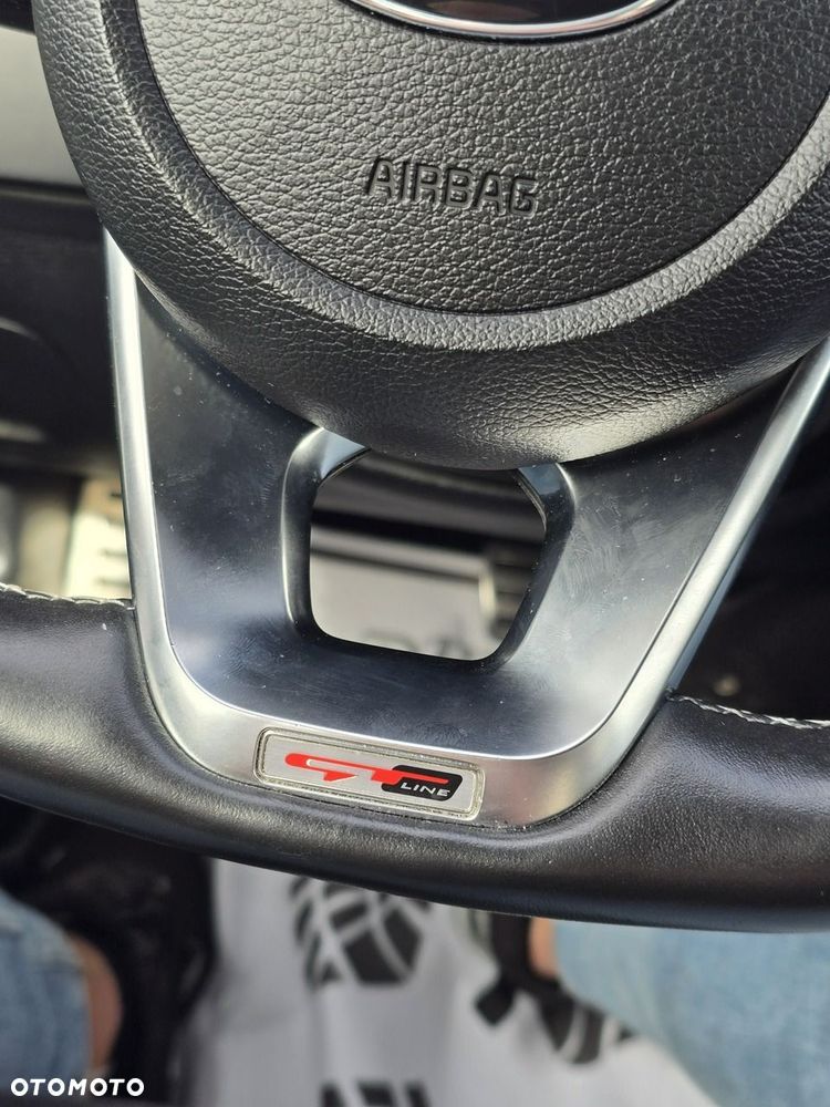 Kia Ceed - 35