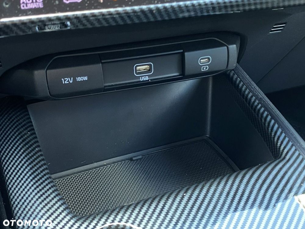 Kia Niro 1.6 GDI Hybrid L - 31