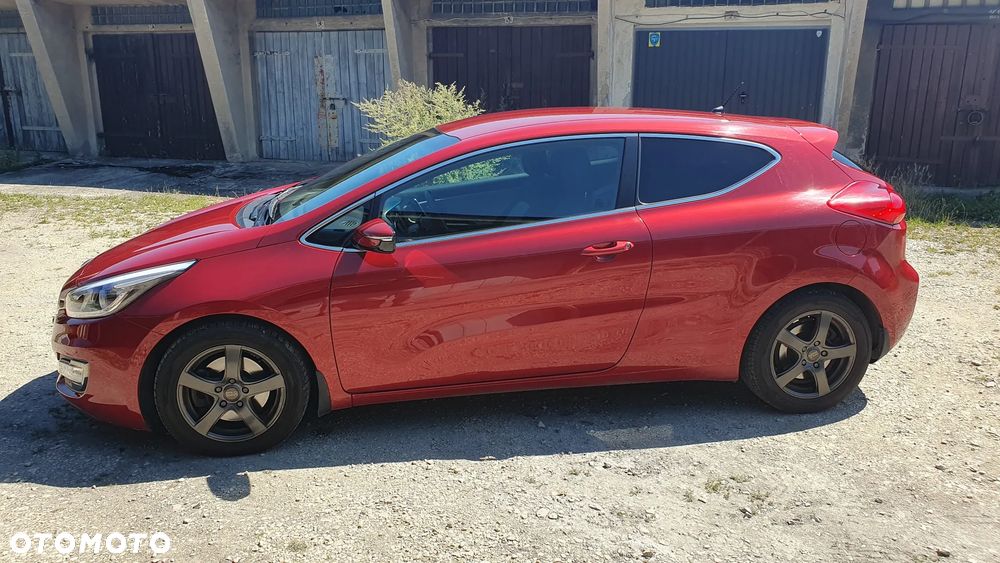 Kia ProCeed 1.6 GDI L - 6
