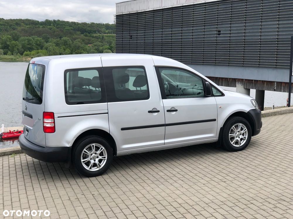 Volkswagen Caddy - 21