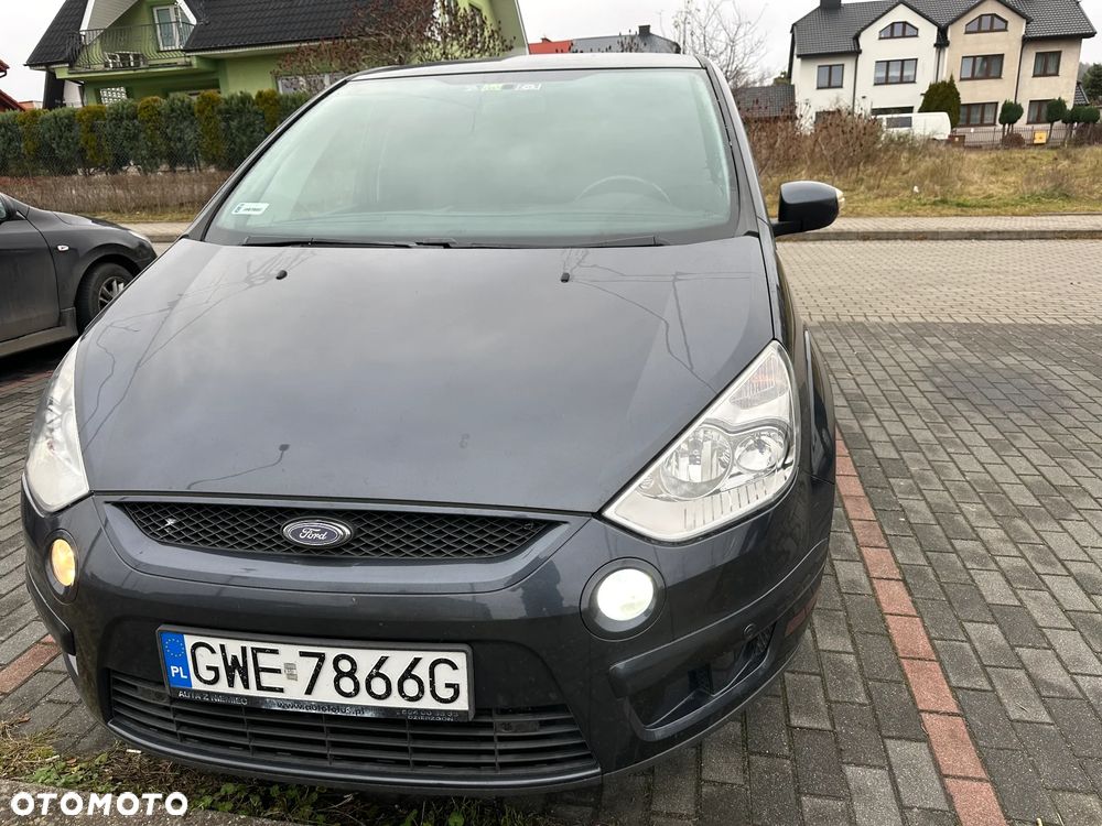Ford S-Max 2.0 TDCi DPF Ambiente - 11
