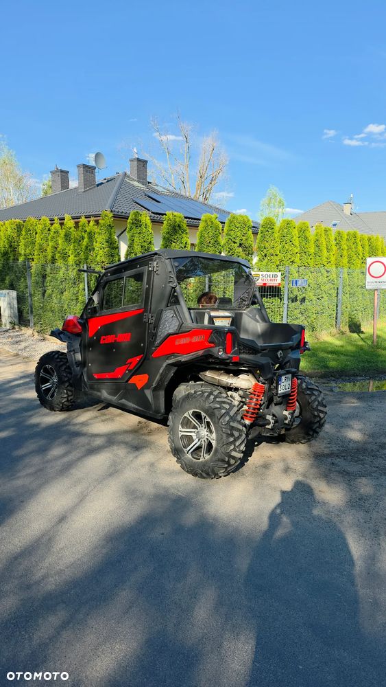 Can-Am Maverick - 2