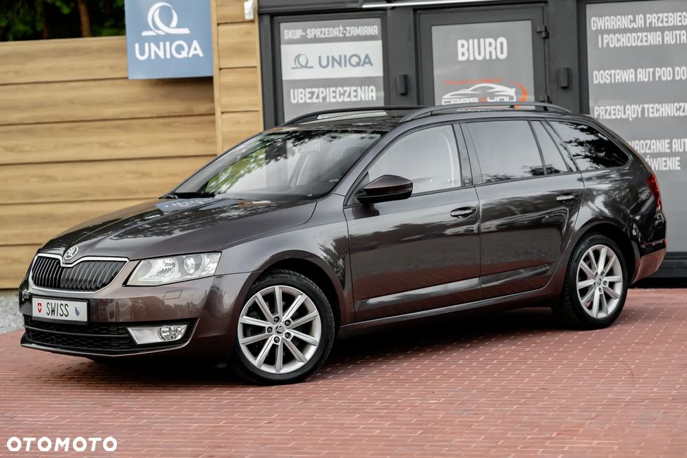 Skoda Octavia 2.0 TDI 4x4 Elegance DSG - 8