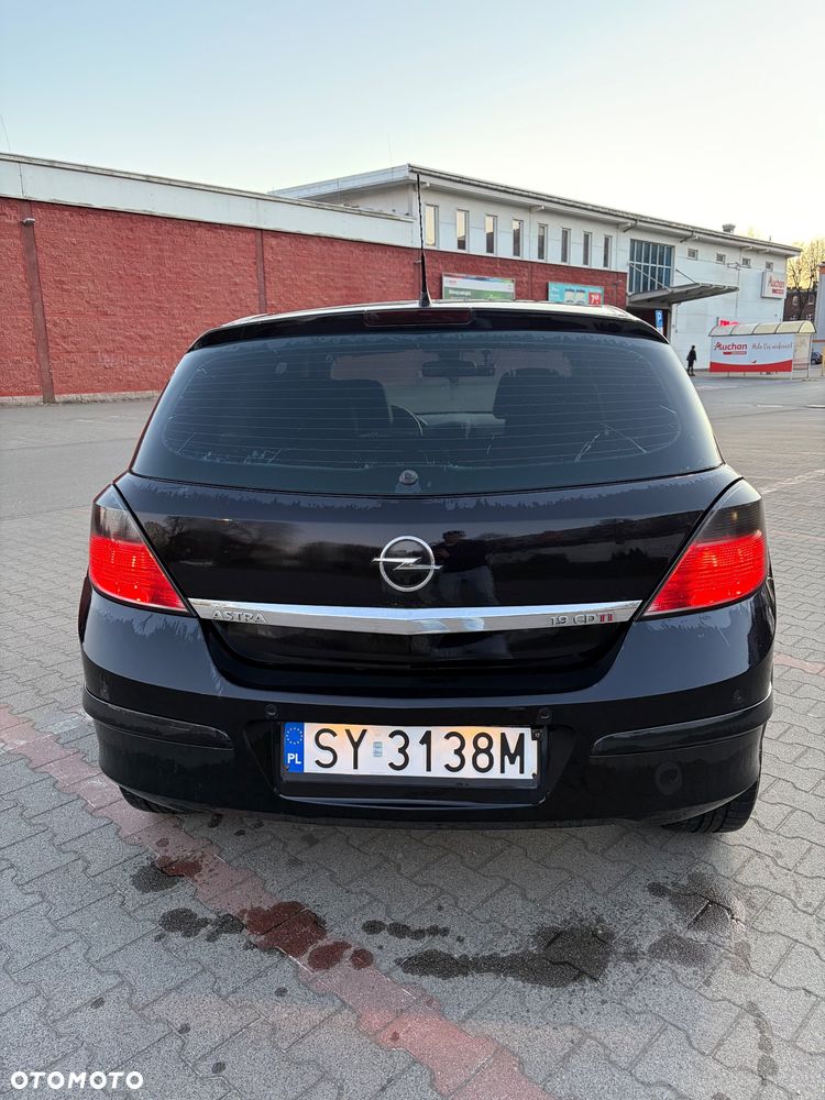 Opel Astra 1.9 CDTI Sport - 4