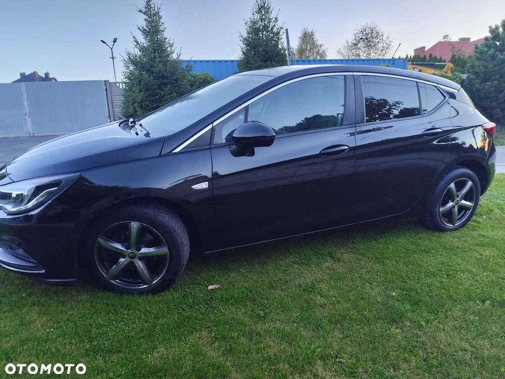 Opel Astra - 4