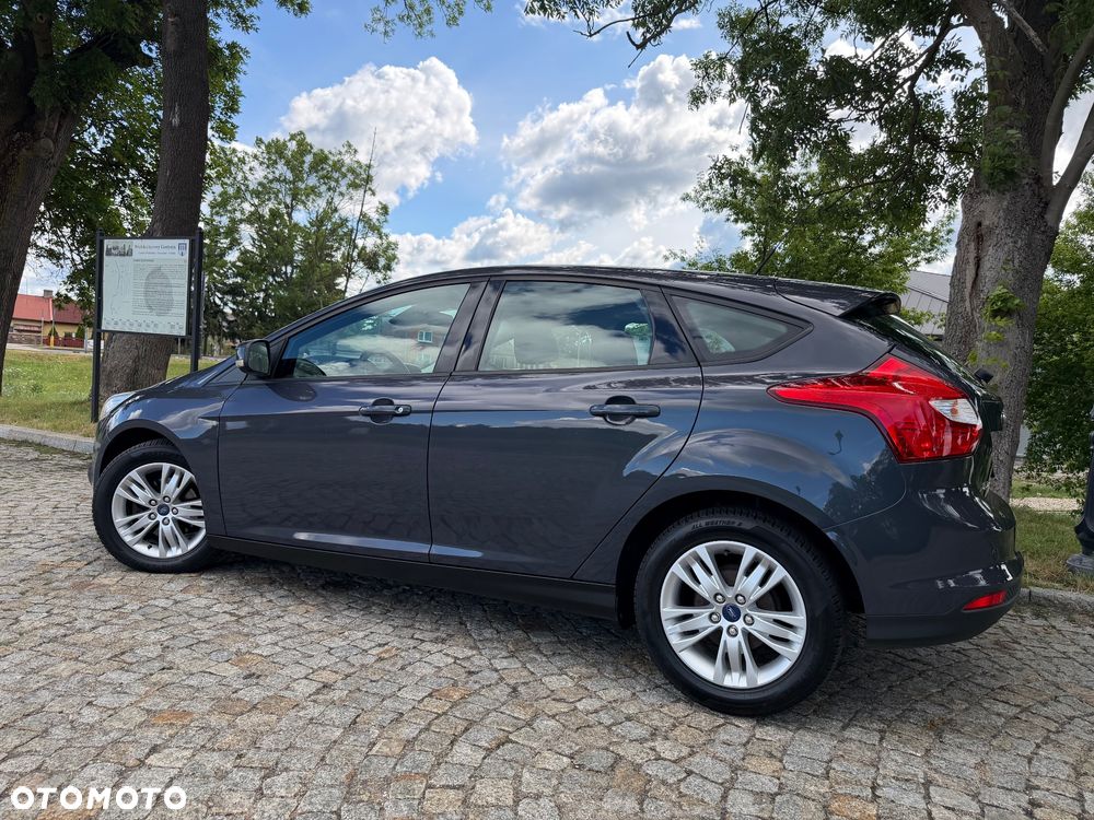 Ford Focus 1.6 TDCi DPF Champions Edition - 14