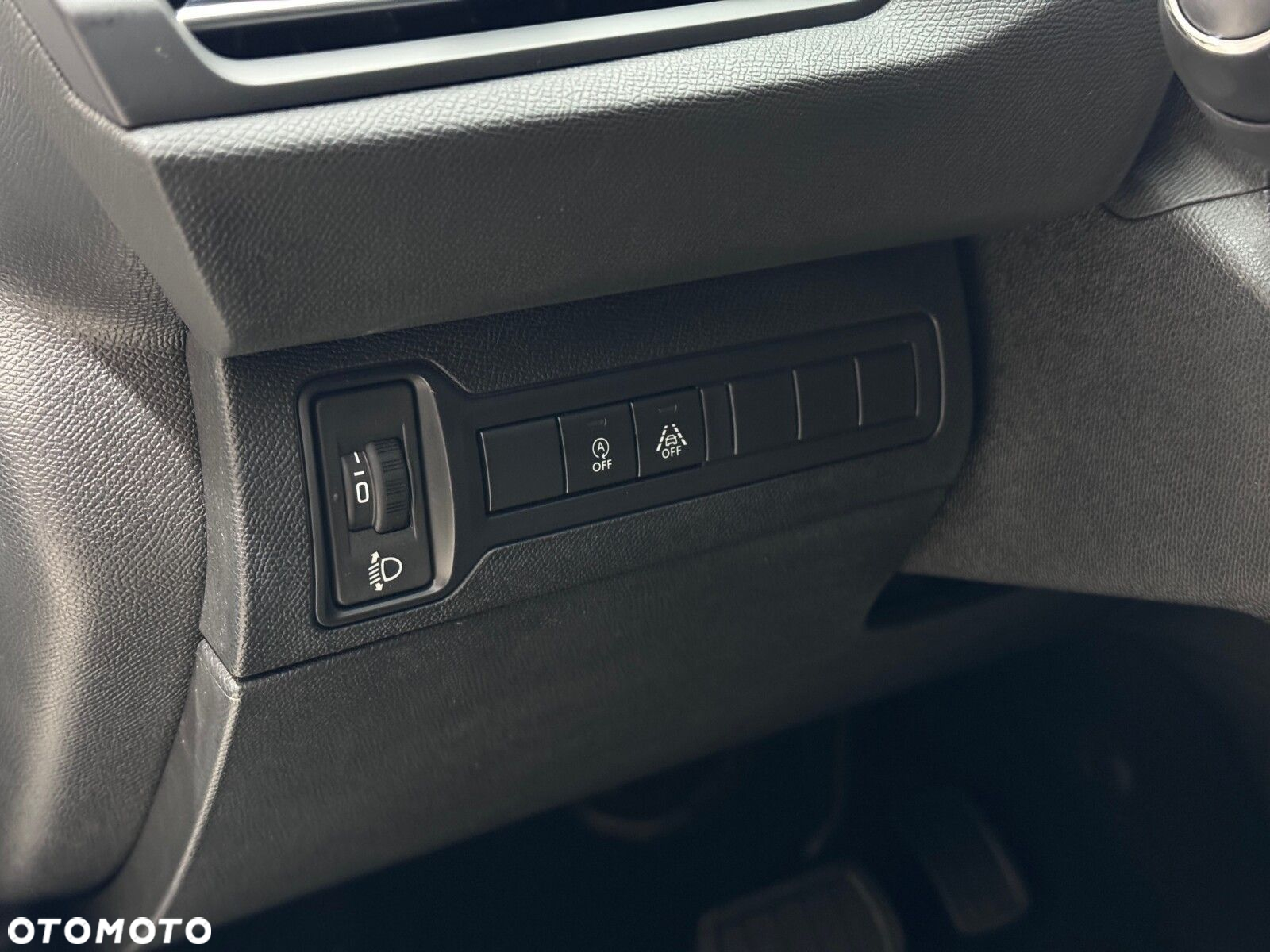 Peugeot 308 1.2 PureTech GPF Allure Pack S&S EAT8 - 21