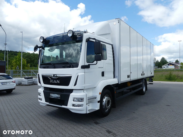 MAN TGM 18.290 / EURO 6 / KONTENER + WINDA / OTWIERANY BOK /