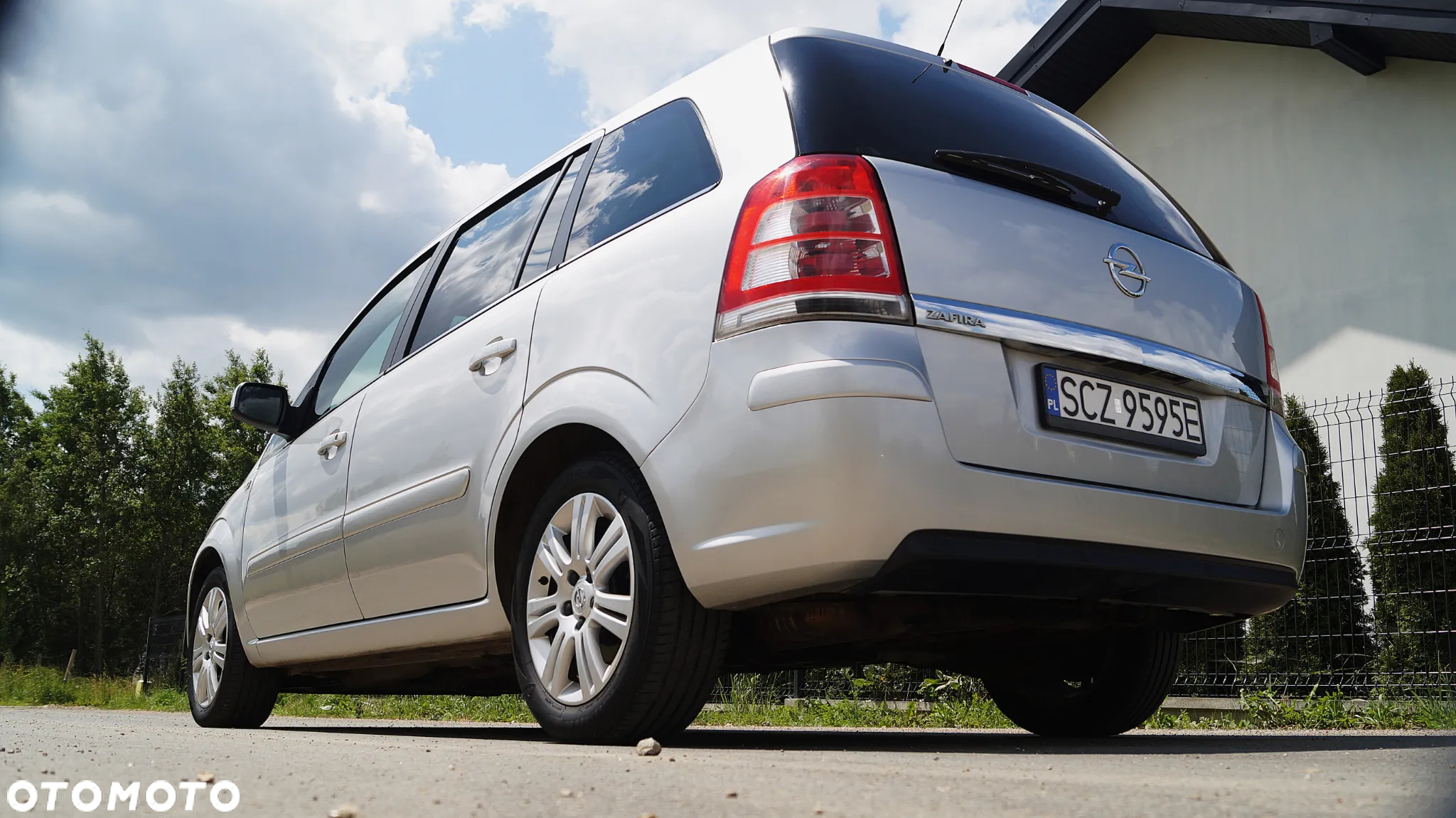 Opel Zafira - 16