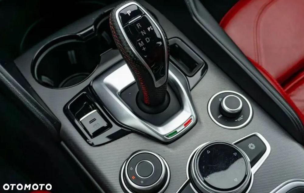 Alfa Romeo Giulia - 20