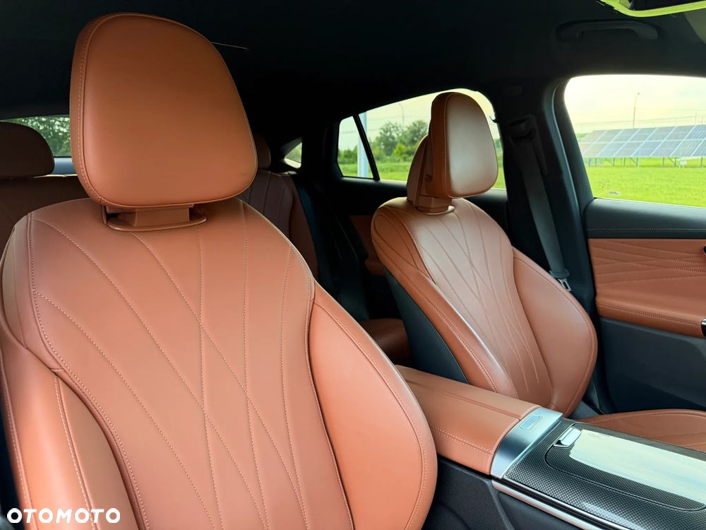 Mercedes-Benz GLC 300 mHEV 4-Matic AMG Line - 29