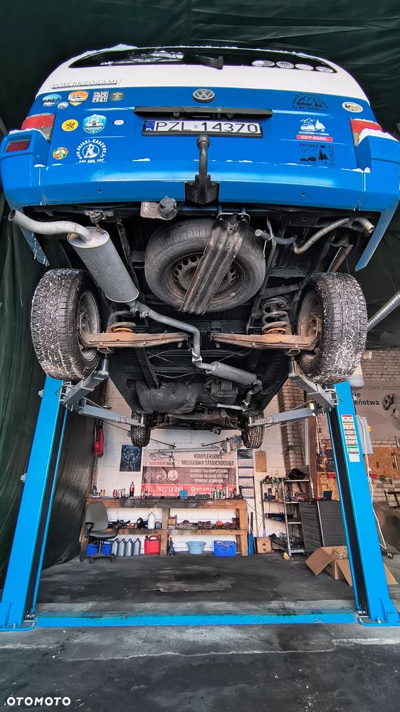 Volkswagen Multivan - 31