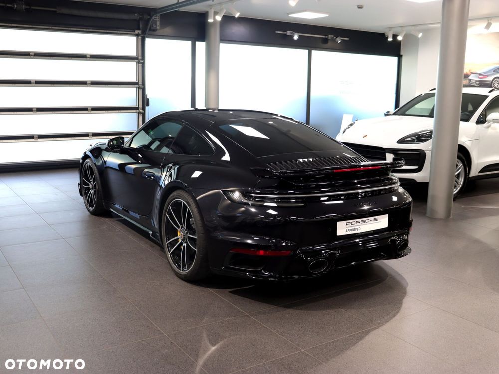 Porsche 911 Turbo S - 3