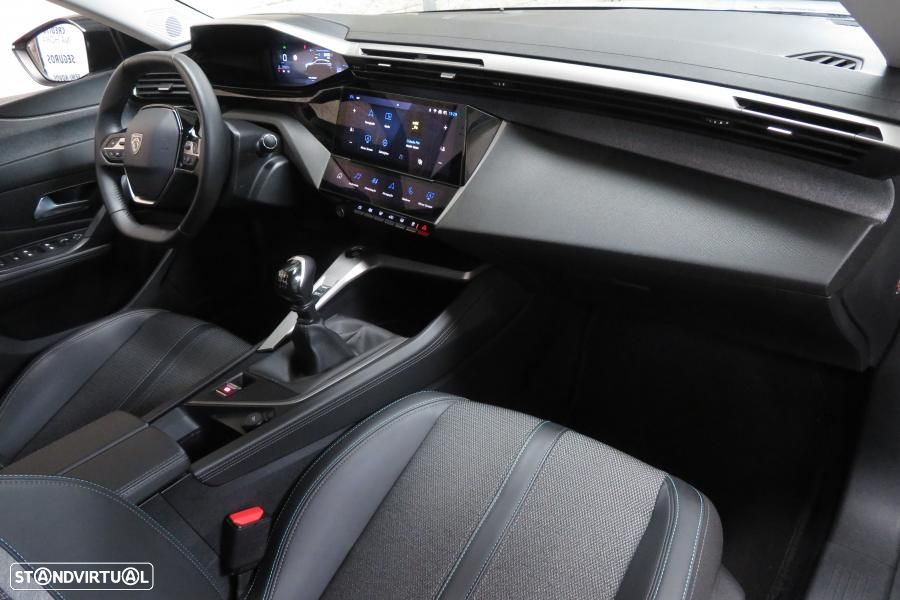 Peugeot 308 1.2 PureTech Allure Pack - 15