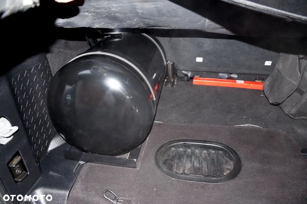 Jeep Wrangler 3.6 Unlim Sahara - 32