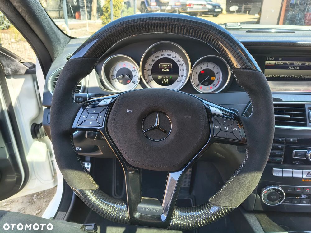 Mercedes-Benz Klasa C 350 4Matic (BlueEFFICIENCY) 7G-TRONIC Avantgarde - 36