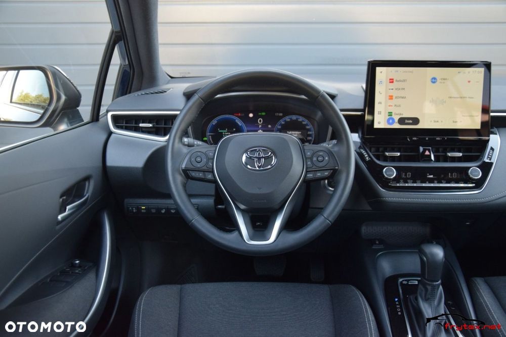 Toyota Corolla - 33