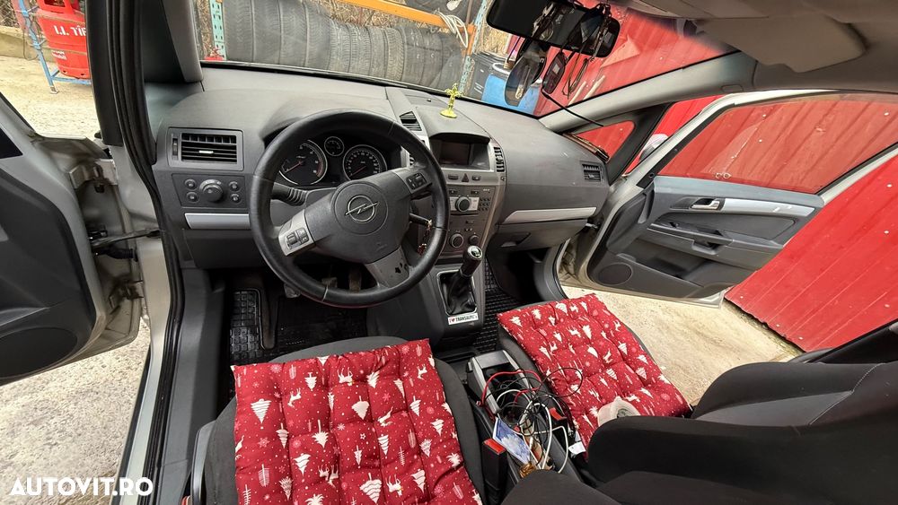 Opel Zafira 1.9 CDTI Edition - 1