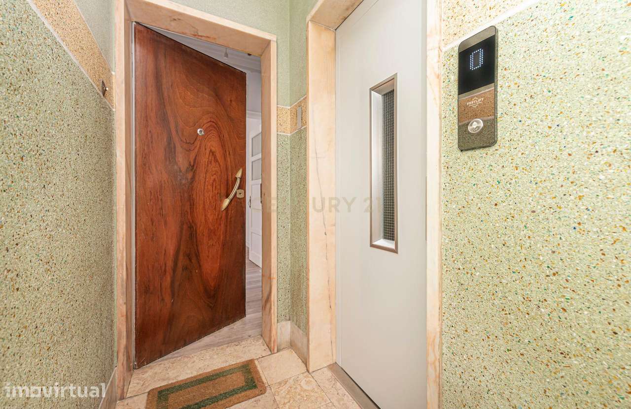 Apartamento T2 para Arrendamento - Campo de Ourique - Grande imagem: 4/26