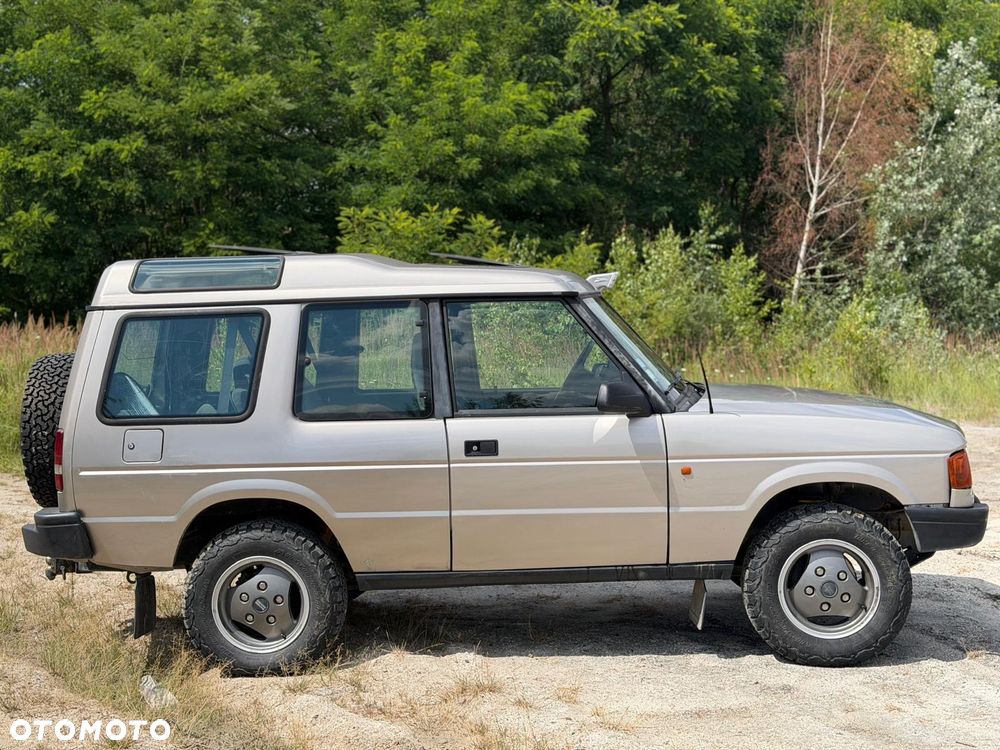 Land Rover Discovery - 4