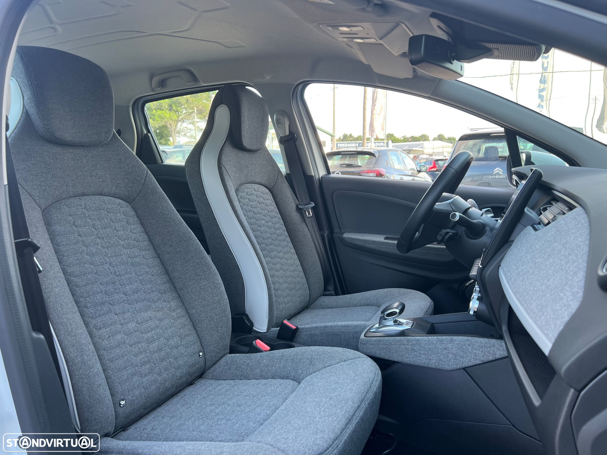 Renault Zoe (c/ Bateria) Limited 50 - 17