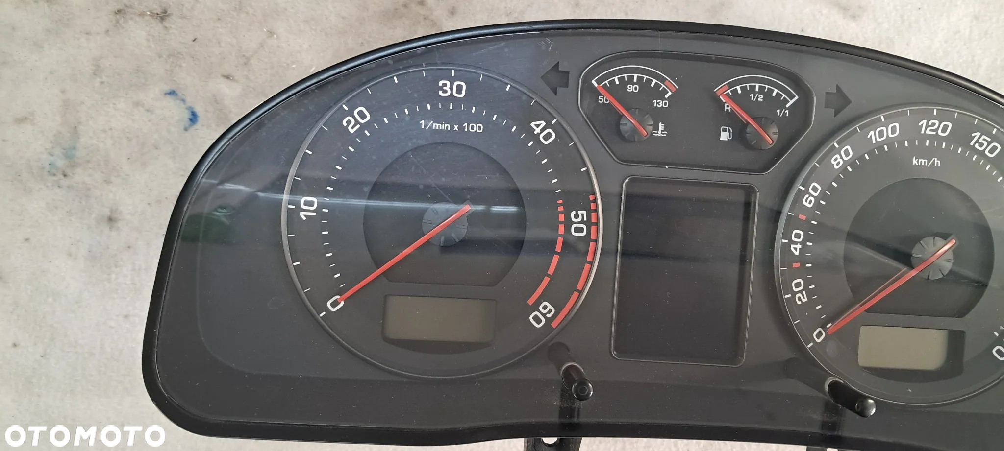 Licznik Zegar Skoda Superb I TDI FUL FIS 3U0920841A - 3