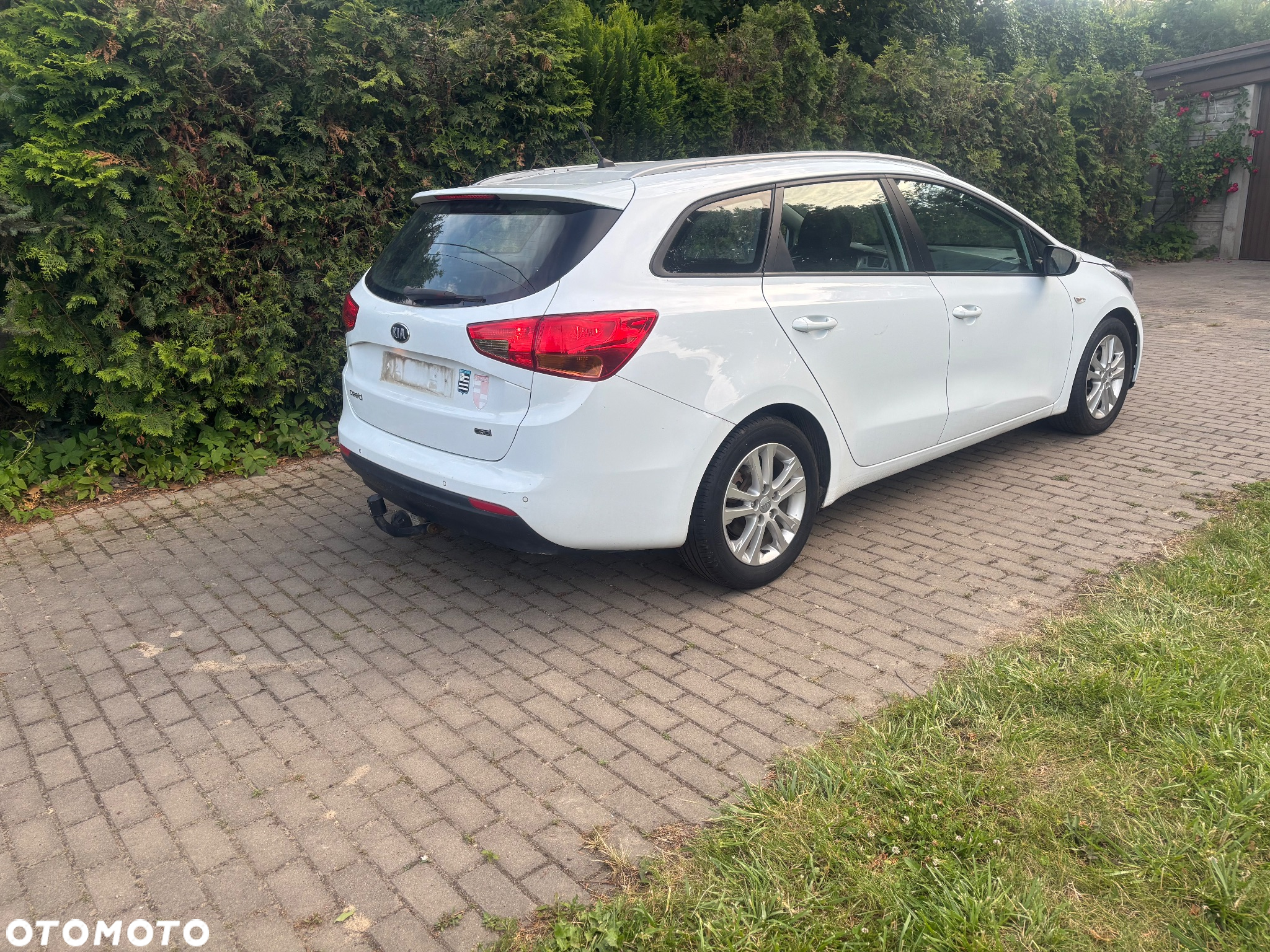 Kia Ceed - 9
