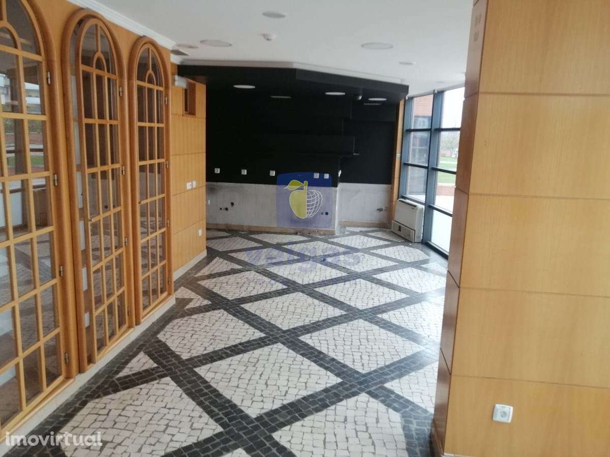 Loja Parque das Nações - Grande imagem: 2/23