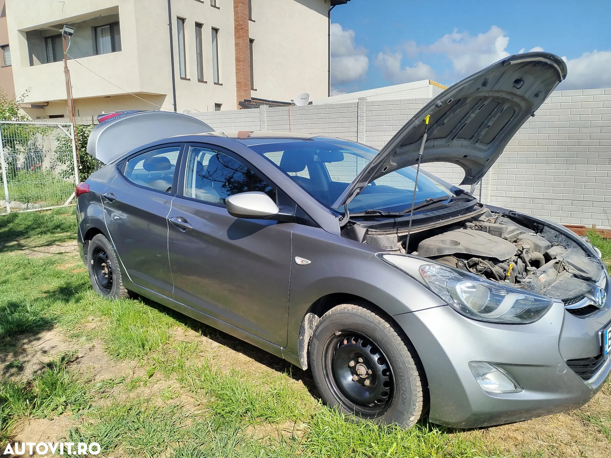 Hyundai Elantra 1.6 MPi - 4