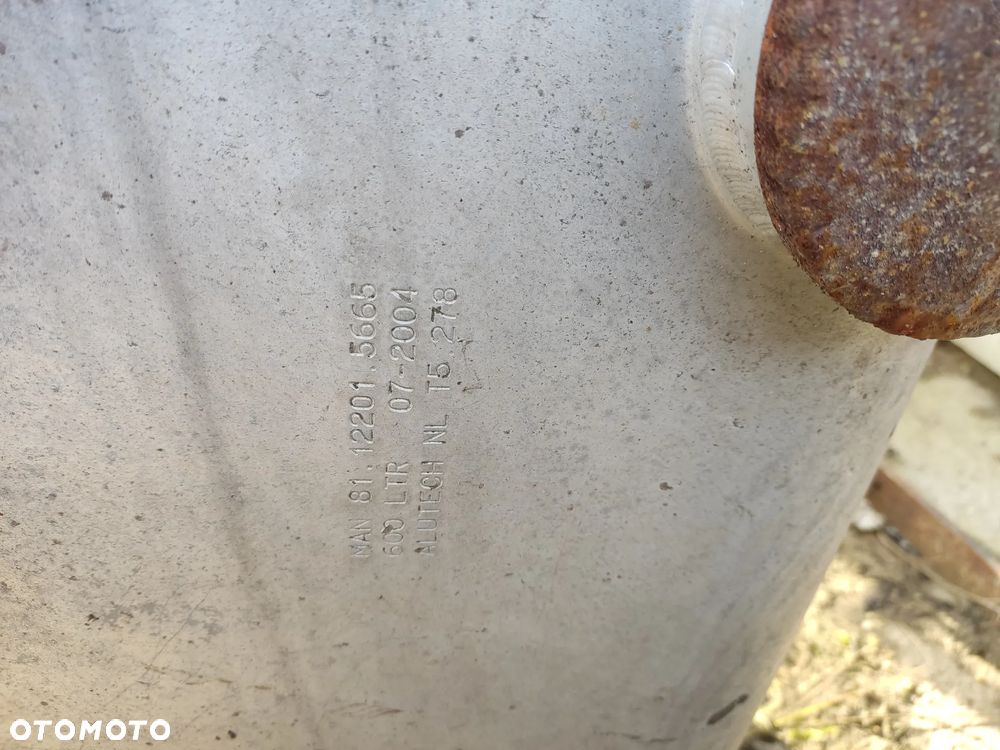 zbiornik paliwa MAN DAF (różne) - 2