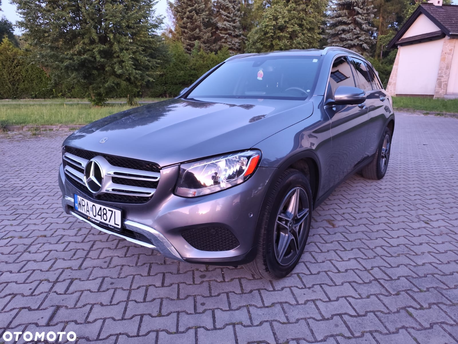 Mercedes-Benz GLC - 16