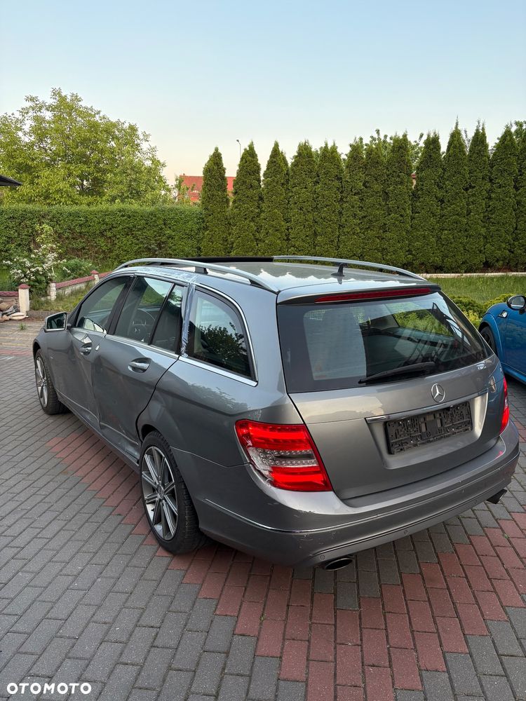 Mercedes-Benz Klasa C 350 CDI BlueEff Avantgarde - 5