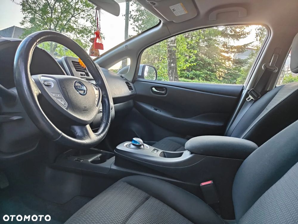 Nissan Leaf 30 kWh (ohne Batterie) Acenta - 6