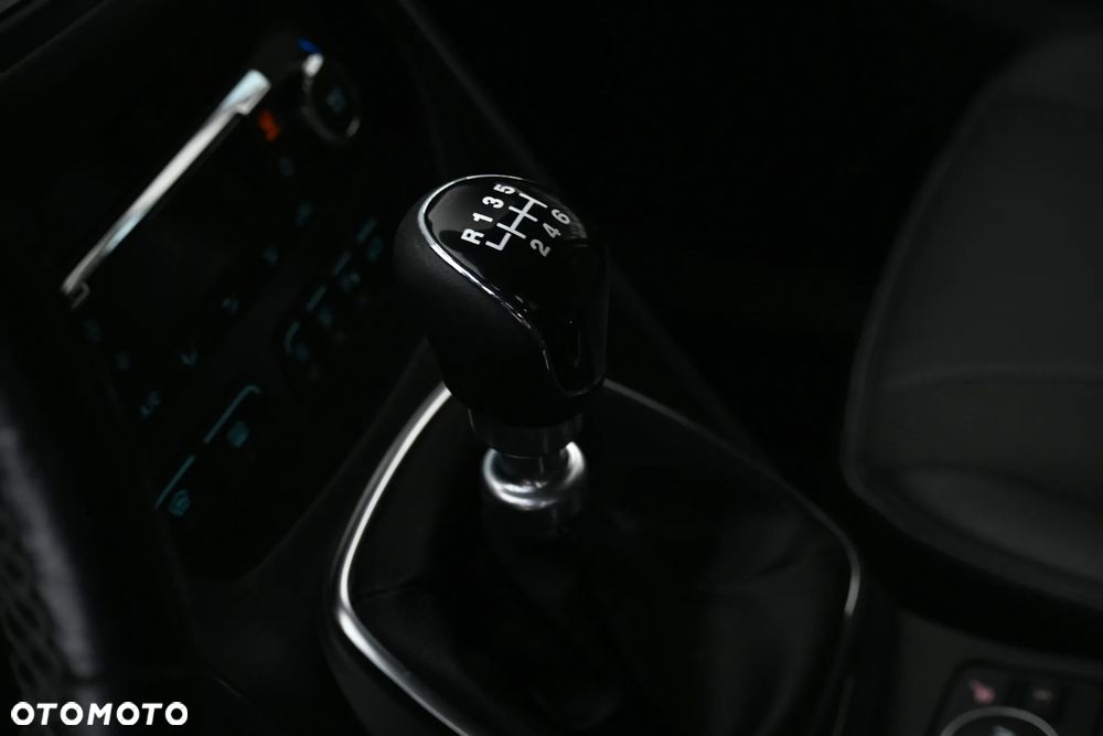 Ford Kuga 1.5 EcoBoost FWD ST-Line ASS - 22