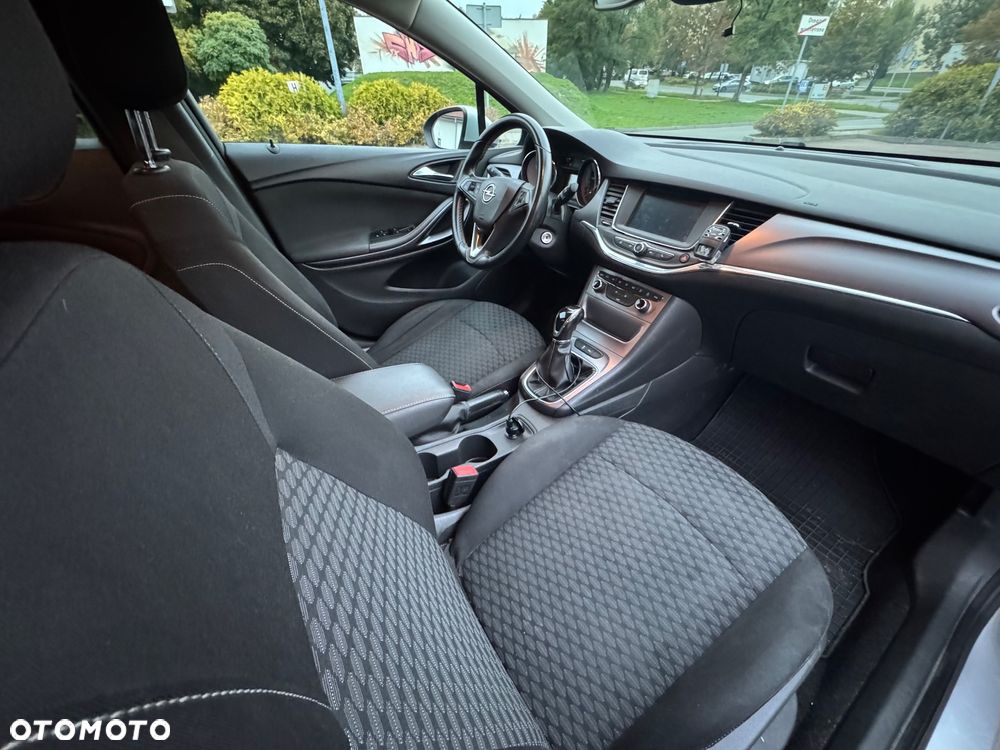 Opel Astra 1.4 T Enjoy - 6