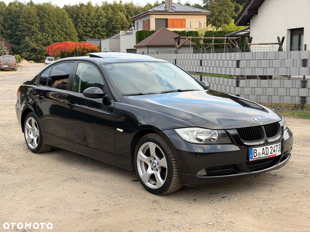 BMW Seria 3 320i - 13