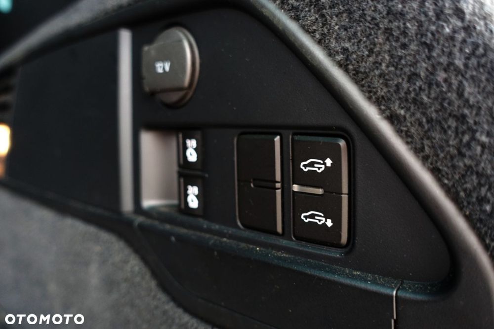 Volkswagen Touareg - 5