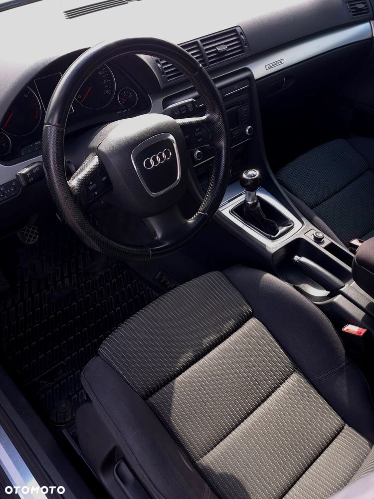 Audi A4 Avant 1.8 T quattro - 6