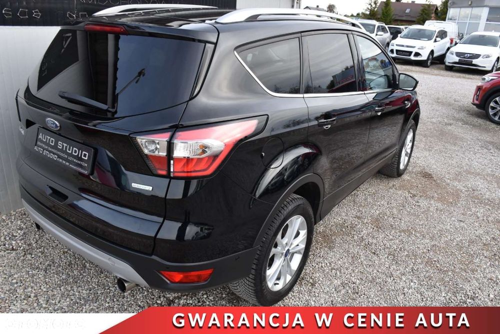 Ford Kuga 1.5 EcoBoost 2x4 Titanium - 39