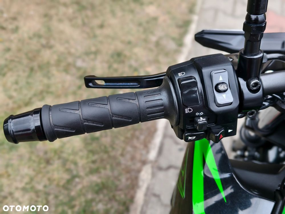 Kawasaki Z 650 - 16
