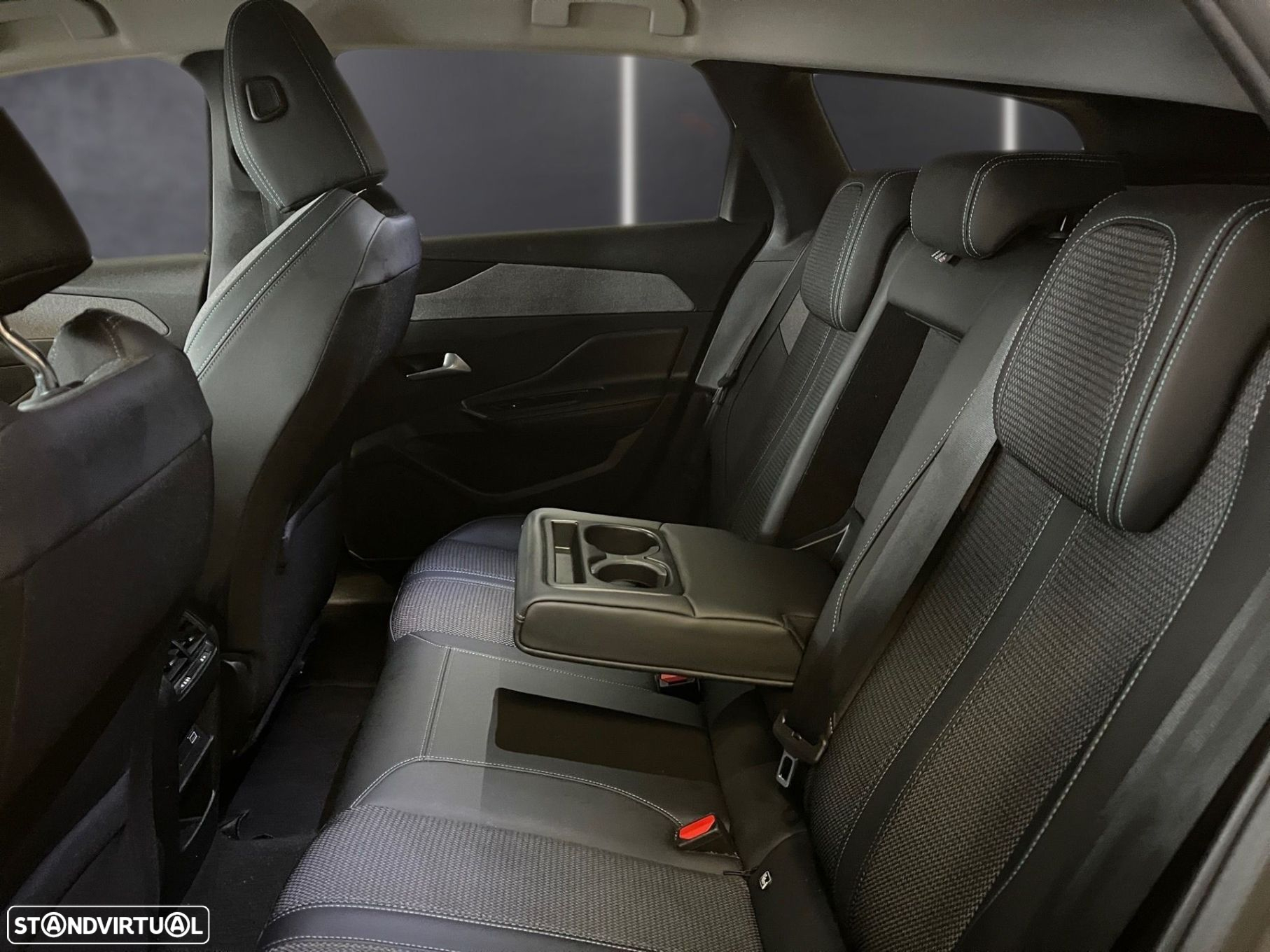 Peugeot 308 SW 1.5 BlueHDi Allure Pack EAT8 - 37