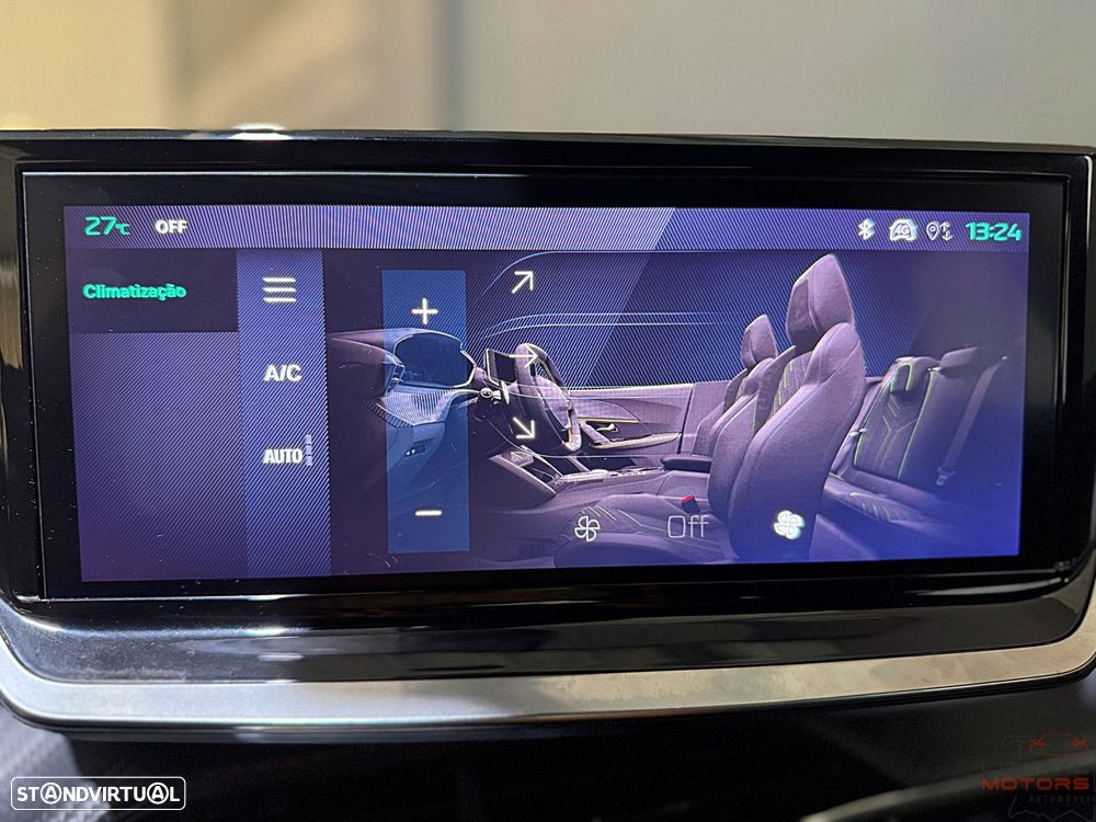 Peugeot 2008 1.2 PureTech Allure Pack - 31